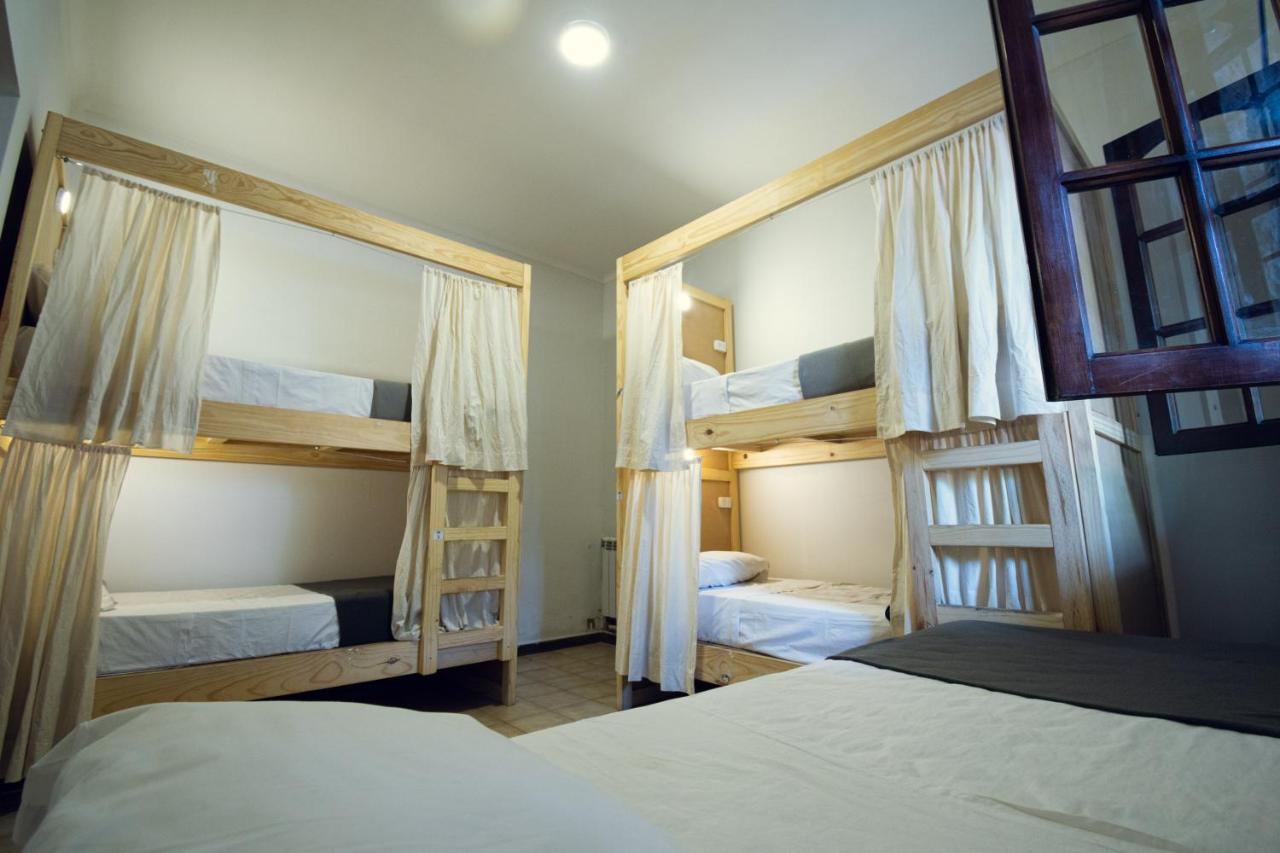 Fuxia House Hostel Мендоса Екстериор снимка