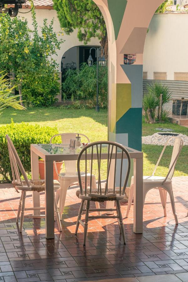Fuxia House Hostel Мендоса Екстериор снимка